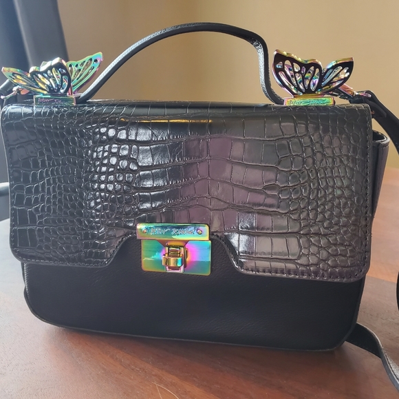 Betsey Johnson Handbags - Betsey Johnson Beautiful Oil Spill Butterfly Black Purse (Like NEW)